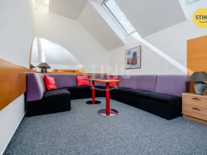 Pronájem kanceláře, Ostrava, Starobělská, 250 m2