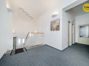 Pronájem kanceláře, Ostrava, Starobělská, 250 m2