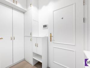 Prodej bytu 1+kk, Praha, Španělská, 19 m2