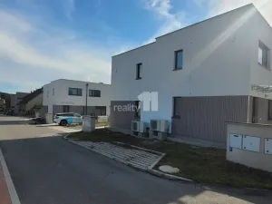 Prodej rodinného domu, Kladno - Dubí, Pechlátova, 353 m2