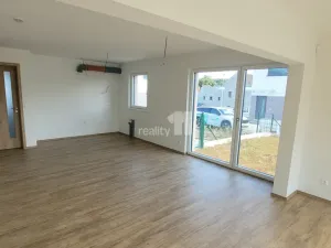 Prodej rodinného domu, Kladno - Dubí, Pechlátova, 353 m2