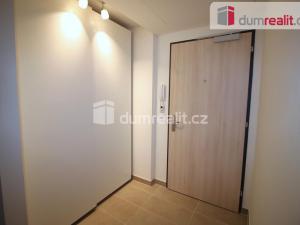 Pronájem bytu 1+kk, Praha - Stodůlky, Petržílkova, 44 m2