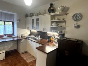 Prodej rodinného domu, Chotiněves, 300 m2