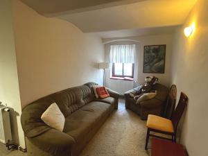 Prodej rodinného domu, Chotiněves, 300 m2