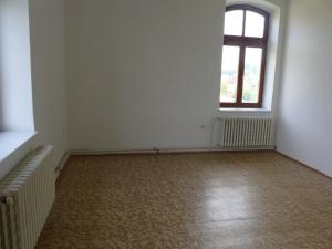 Prodej obchodního prostoru, Zliv, Nádražní, 900 m2