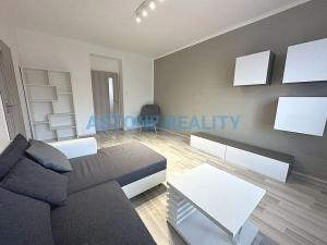 Pronájem bytu 2+1, Praha - Vršovice, Karpatská, 55 m2