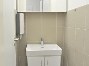 Pronájem obchodního prostoru, Brno - Staré Brno, Hybešova, 60 m2