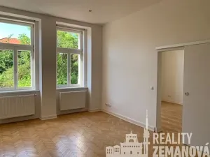 Pronájem bytu 2+1, Praha - Vinohrady, Řipská, 75 m2