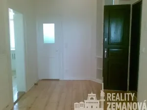 Pronájem bytu 2+1, Praha - Vinohrady, Řipská, 75 m2