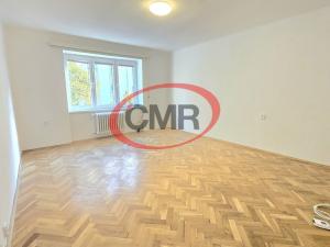 Pronájem bytu 2+1, Praha, Sámova, 70 m2