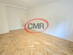 Pronájem bytu 2+1, Praha, Sámova, 70 m2