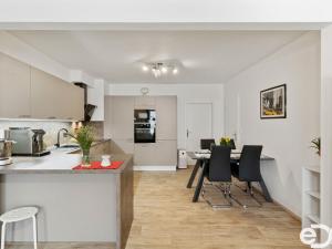 Prodej bytu 3+kk, Nehvizdy, Pražská, 65 m2