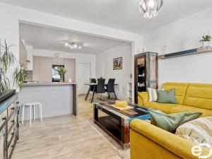 Prodej bytu 3+kk, Nehvizdy, Pražská, 65 m2