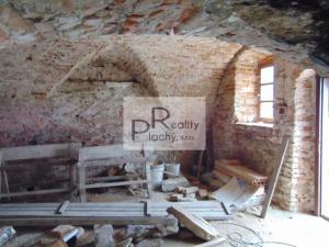 Prodej obchodního prostoru, Znojmo - Oblekovice, 1530 m2