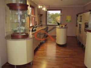 Pronájem rodinného domu, Krhová, Na Nivách, 300 m2