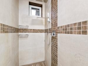 Prodej rodinného domu, Mělnické Vtelno - Radouň, Chorušická, 221 m2
