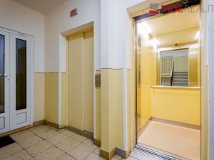 Prodej bytu 3+1, Praha - Malešice, Limuzská, 69 m2