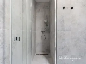 Pronájem bytu 2+kk, Praha - Kyje, Za černým mostem, 58 m2