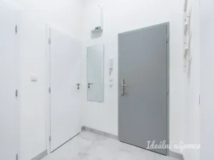 Pronájem bytu 2+kk, Praha - Kyje, Za černým mostem, 58 m2