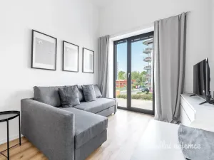 Pronájem bytu 2+kk, Praha - Kyje, Za černým mostem, 58 m2