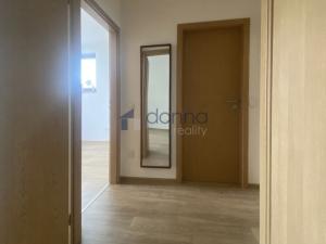 Pronájem bytu 3+kk, Praha, K Červenému vrchu, 75 m2