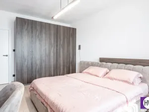 Prodej bytu 4+kk, Praha, Kouřimská, 115 m2