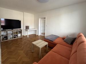 Pronájem bytu 2+kk, České Budějovice - České Budějovice 7, Slunečná, 46 m2