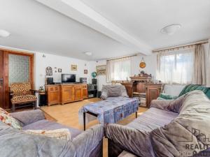 Prodej rodinného domu, Žďárec, 360 m2