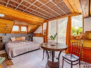 Prodej rodinného domu, Žďárec, 360 m2