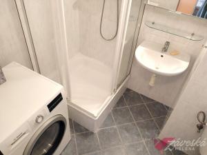 Pronájem bytu 3+kk, Milovice - Mladá, Komenského, 45 m2