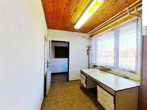 Prodej zemědělského objektu, Jeníkovice, 648 m2