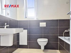 Pronájem bytu 1+kk, Praha - Dolní Měcholupy, Honzíkova, 37 m2