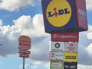 Pronájem bytu 1+kk, Praha - Dolní Měcholupy, Honzíkova, 37 m2