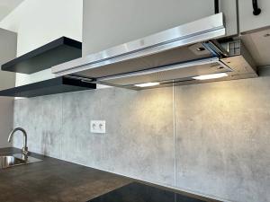 Pronájem bytu 2+kk, Praha - Hostavice, Českobrodská, 56 m2