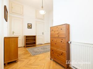 Pronájem bytu 2+1, Praha - Vinohrady, Slavíkova, 77 m2
