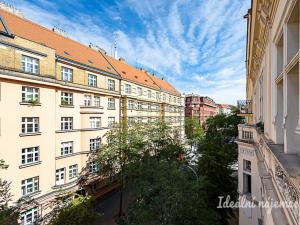 Pronájem bytu 2+1, Praha - Vinohrady, Slavíkova, 77 m2