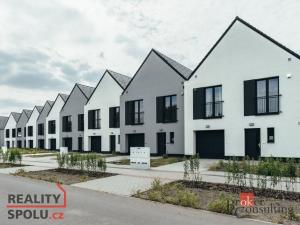 Prodej rodinného domu, Pečky - Velké Chvalovice, Za Statkem, 166 m2