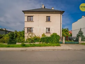 Prodej bytu 3+1, Opava, Liliová, 93 m2