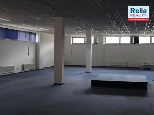 Pronájem kanceláře, Liberec, nám. Soukenné, 262 m2