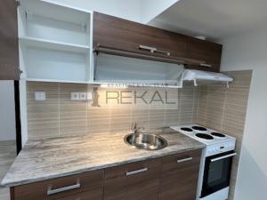 Pronájem bytu 3+1, Praha - Stodůlky, Flöglova, 80 m2