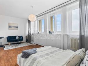 Prodej bytu 1+kk, Praha - Strašnice, Černokostelecká, 26 m2