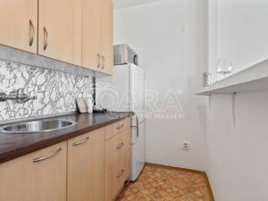 Prodej bytu 1+kk, Praha - Strašnice, Černokostelecká, 26 m2