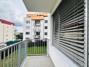 Pronájem bytu 3+kk, Praha - Černý Most, Dobrovolného, 64 m2