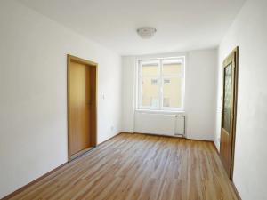 Pronájem bytu 2+1, Teplice, Školní, 50 m2