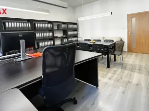 Prodej kanceláře, Znojmo, Havlíčkova, 537 m2