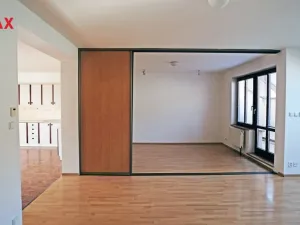 Prodej kanceláře, Znojmo, Havlíčkova, 537 m2