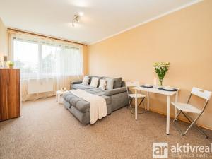 Pronájem bytu 2+kk, Neratovice, Kojetická, 40 m2