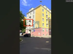 Prodej bytu 2+1, Karlovy Vary, K. Čapka, 56 m2