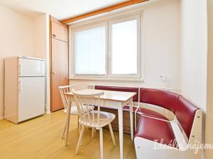 Pronájem bytu 3+1, Brno, Bučovická, 70 m2