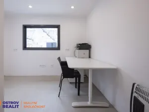 Prodej obchodního prostoru, Šumperk, Uničovská, 198 m2